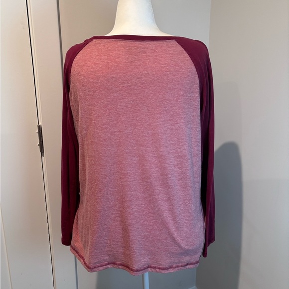 NFL Team Apparel Women’s 3X Burgundy “Washington Football” Long Sleeve Tee - Picture 3 of 7